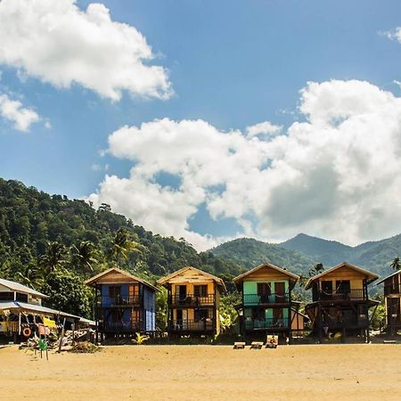 Beachfront Hut Downstairs Astra - Beach Shack Chalet Kampong Juara ภายนอก รูปภาพ